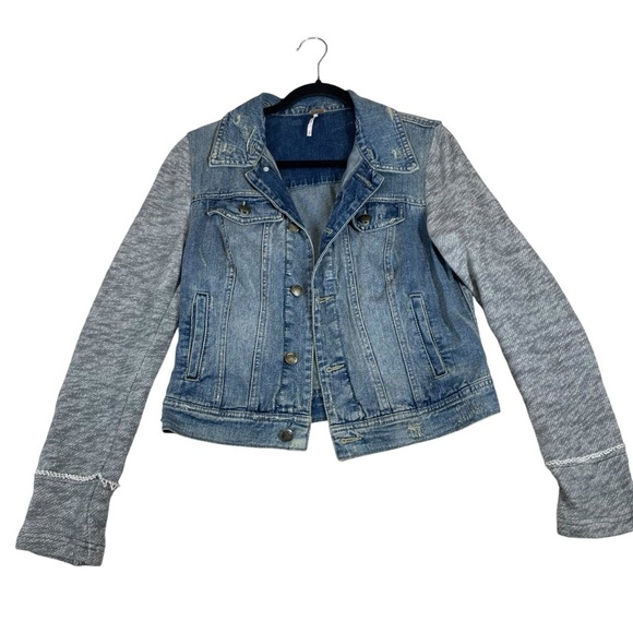 Free people distressed denim jean jacket womens small grunge soft sleeves - Picture 1 of 11